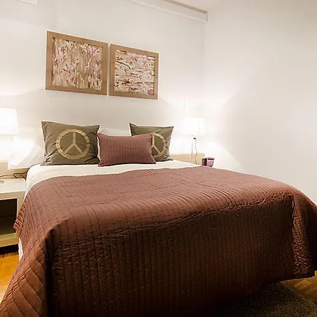 Apartment Friendly Claris I